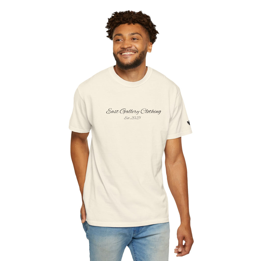 East Gallery Cursive T-shirt