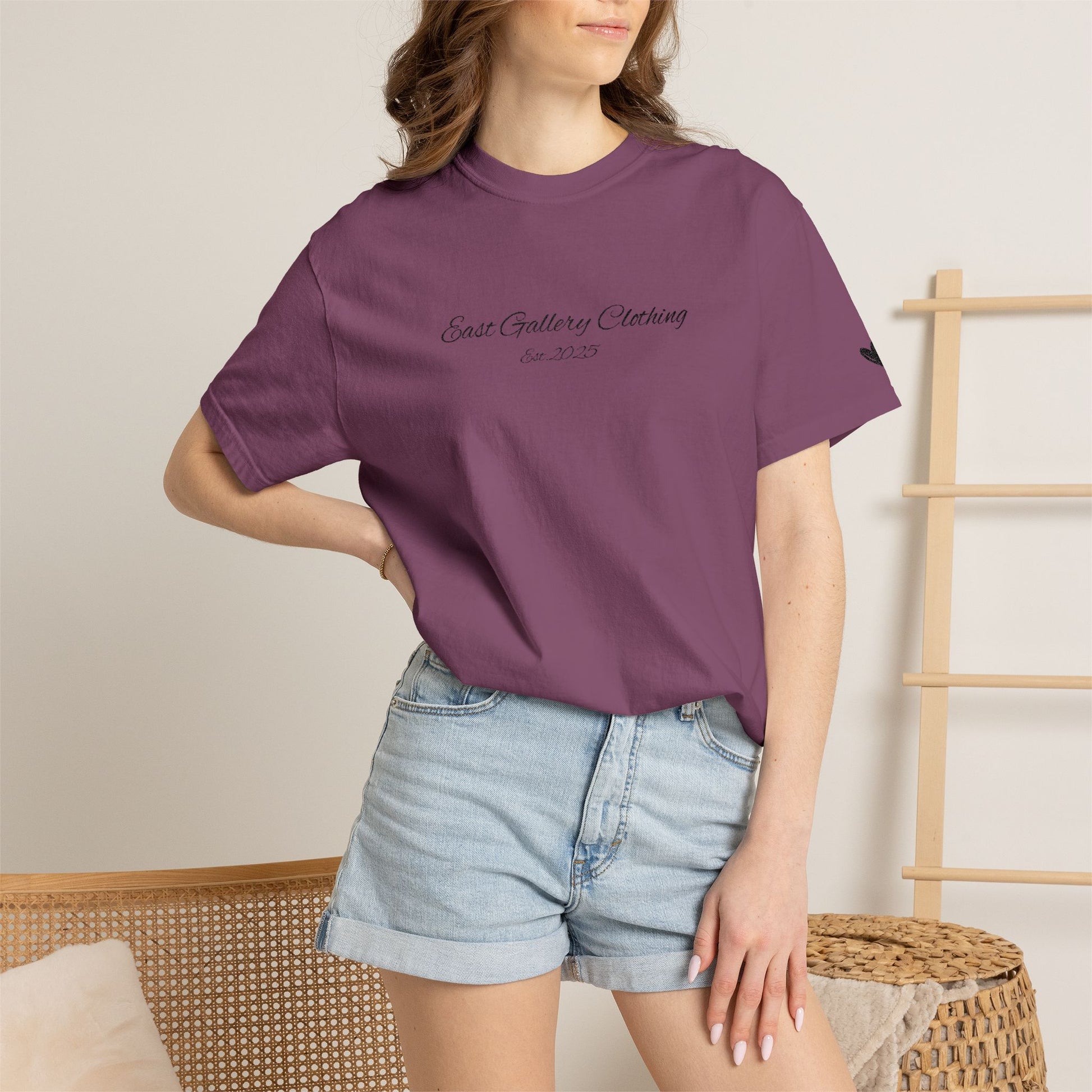 East Gallery Cursive T-shirt