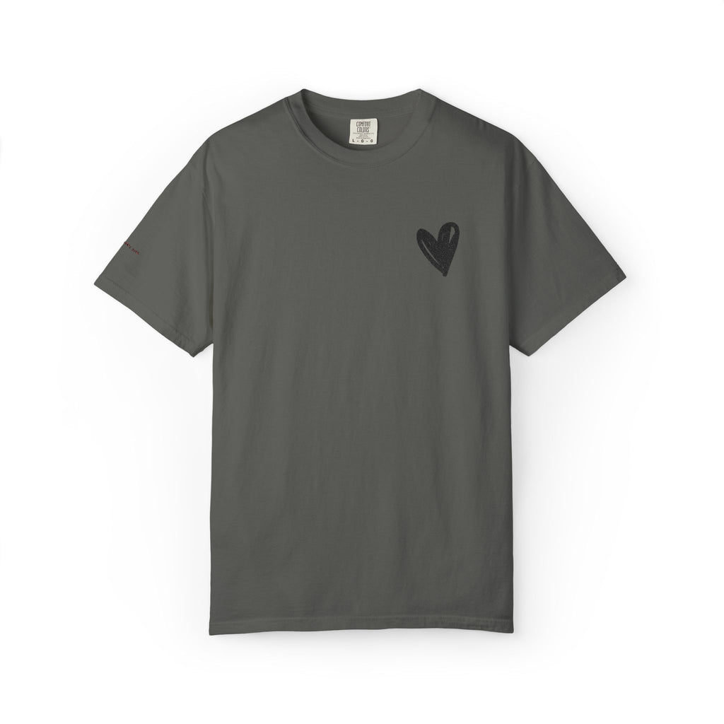 East Gallery Embroidered Heart T-shirt